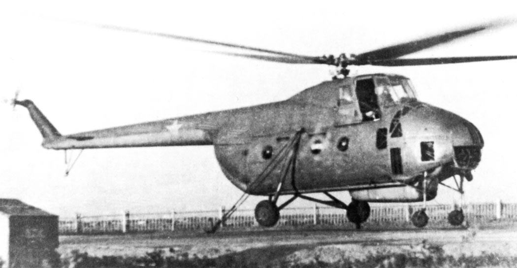 Mil Mi-4 Soviet transport helicopter side view