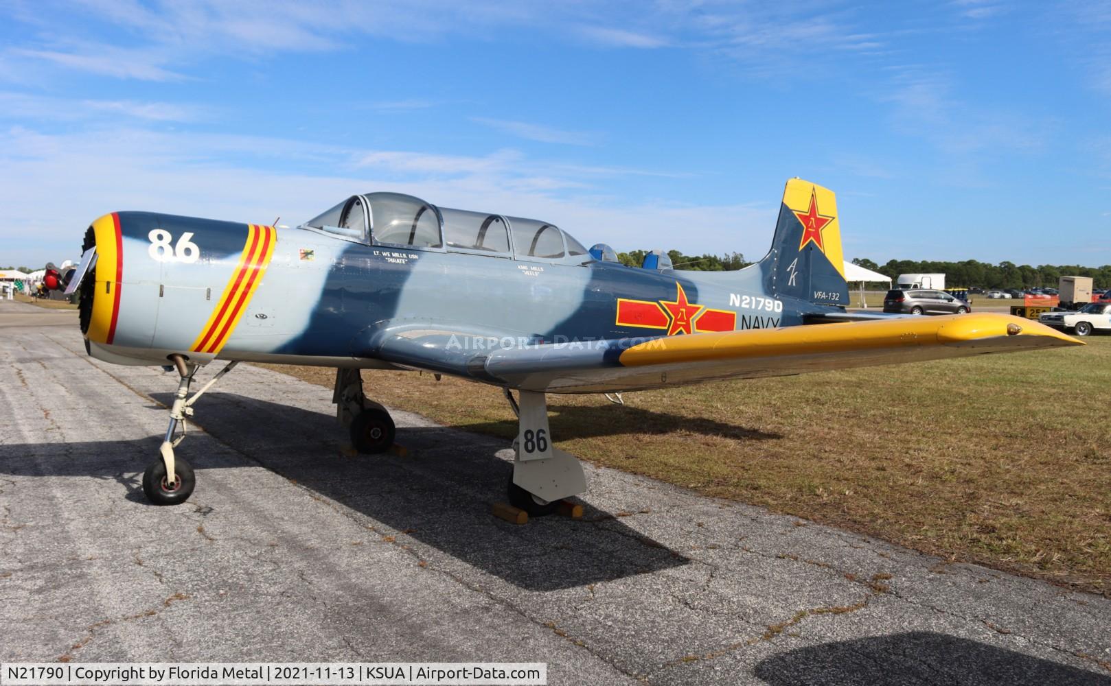 Nanchang CJ-6 - Aircraft N21790 (1985 Nanchang CJ-6 C/N 4232022) Photo by Florida Metal