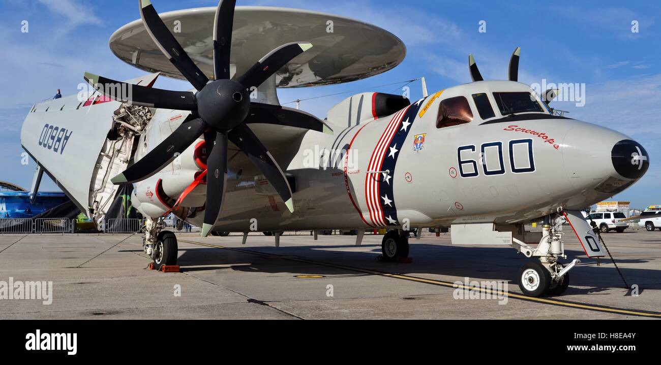 Northrop Grumman E-2 Hawkeye - A U.S. Navy Northrop Grumman E-2 Hawkeye early warning aircraft Stock