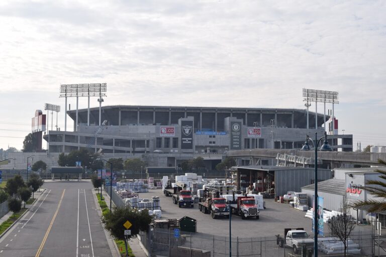 O.co Coliseum image 2