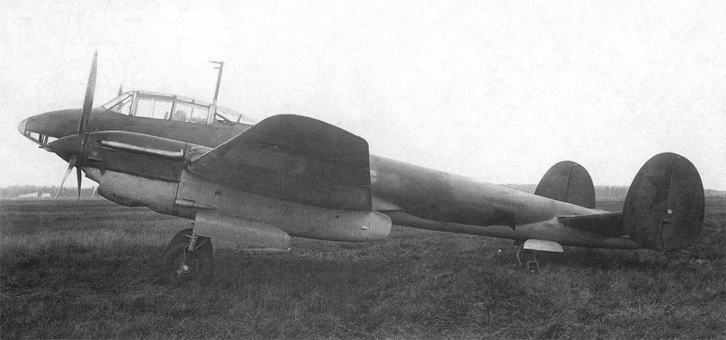 Petlyakov Pe-3 fighter aircraft view