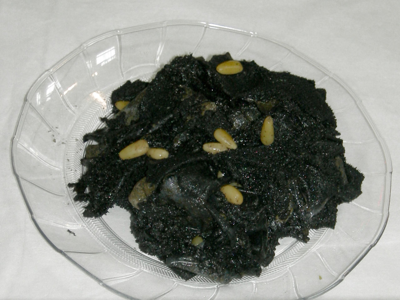 Pine nuts (Korean pine)