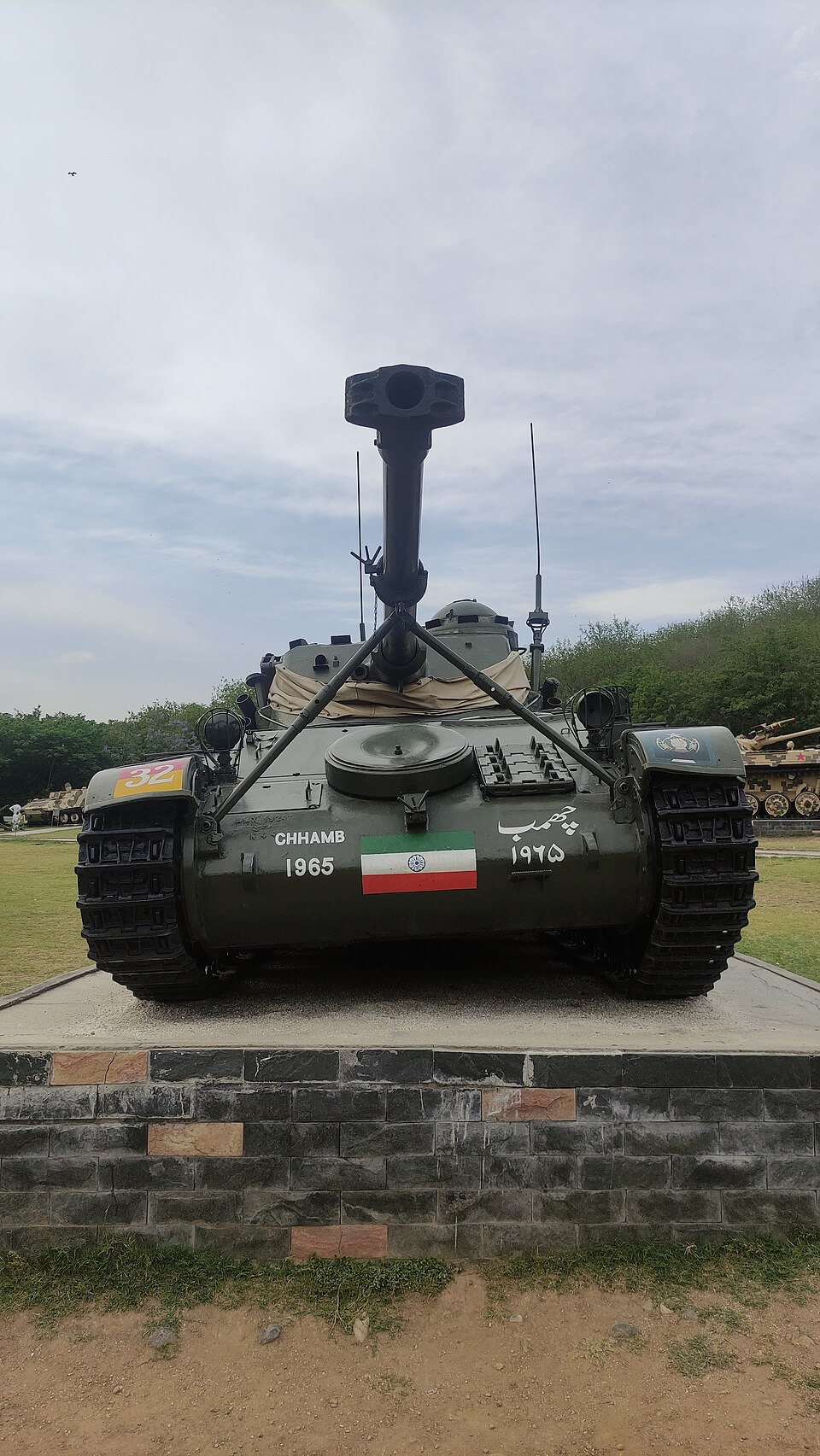 File:Captured Indian AMX-13 (front).jpg for the POLIS manufacturer profile.