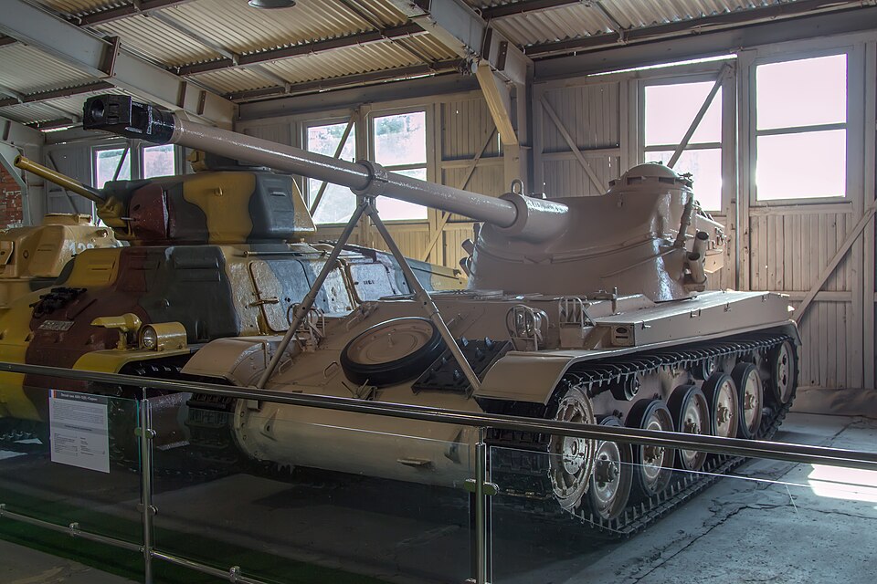 File:AMX-13(B) in the Kubinka Museum.jpg for the POLIS manufacturer profile.