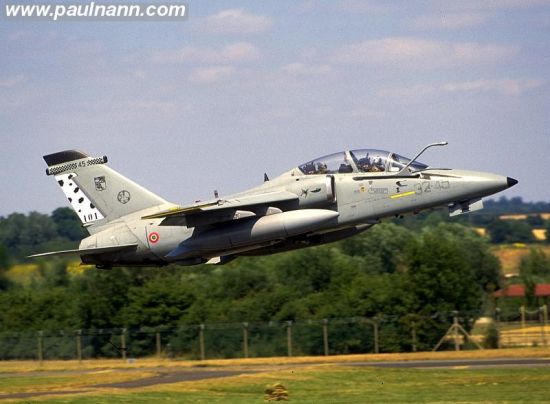 AMX International pics01.