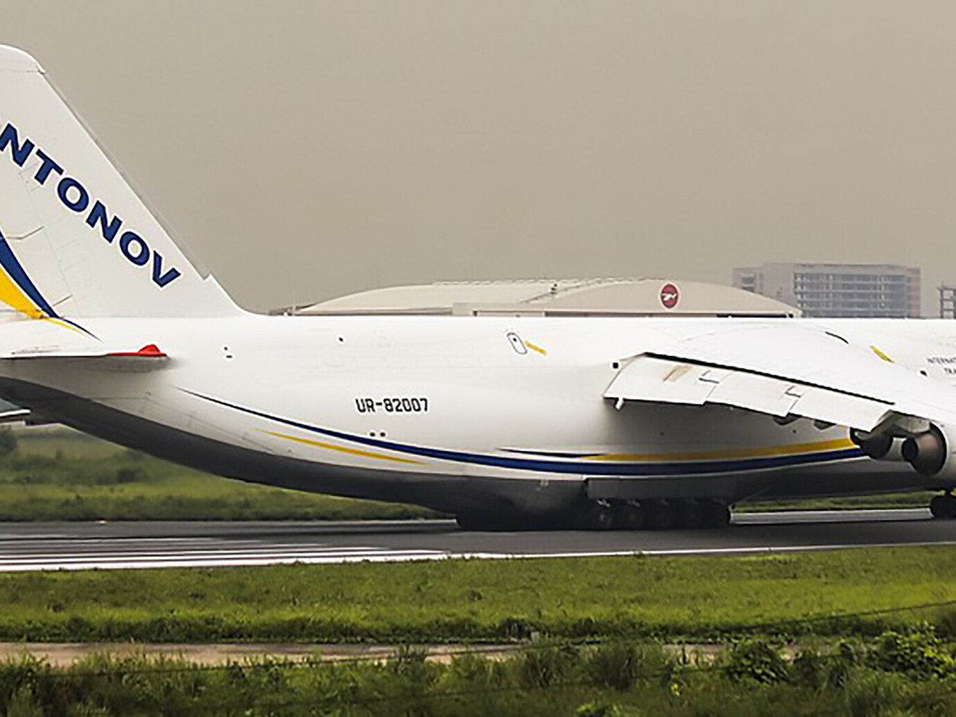 80394 The Legacy Of Antonov Aircraft In Ukrainian Aviation.