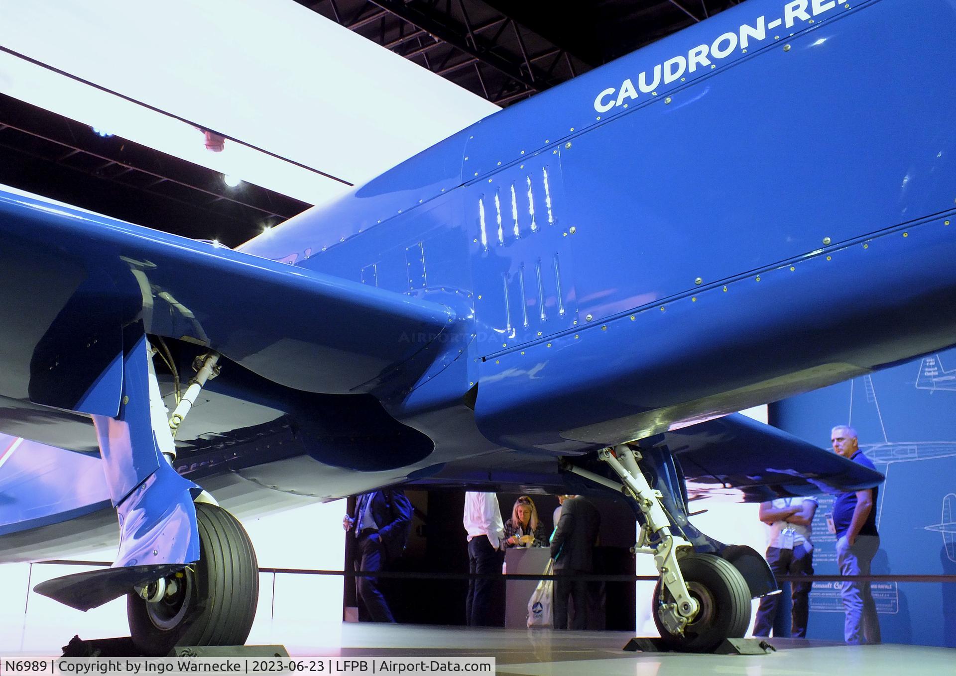 Aircraft N6989 (Caudron C.460 Rafale Replica C/N 100) Photo by Ingo.