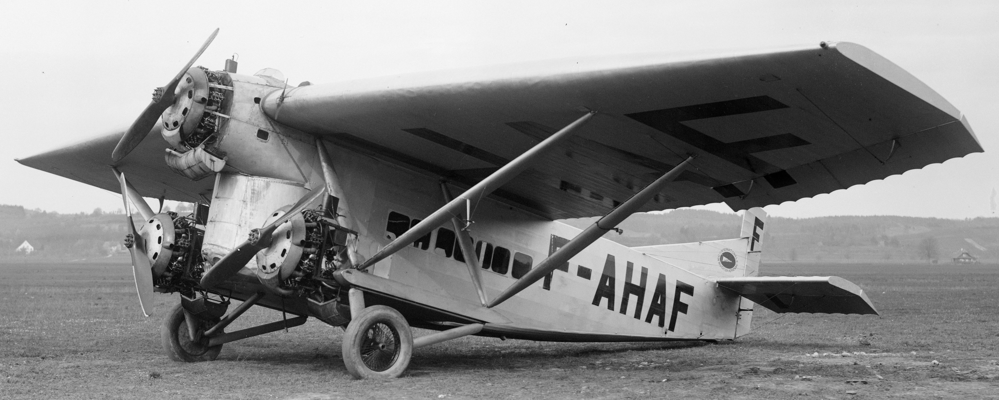 1923 Farman F.120 sesquiplane airliner - photos - HomemadeTools.net.