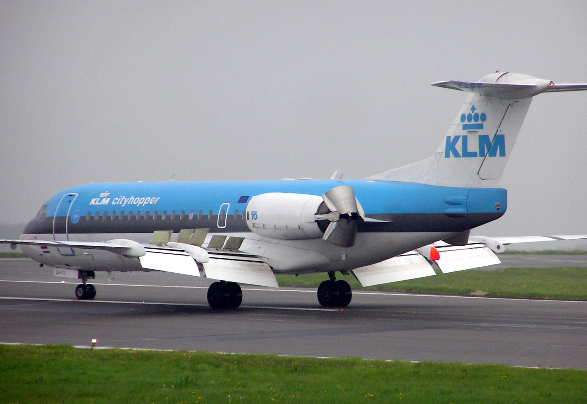Fokker 70, pictures, technical data, history - Barrie Aircraft Museum.