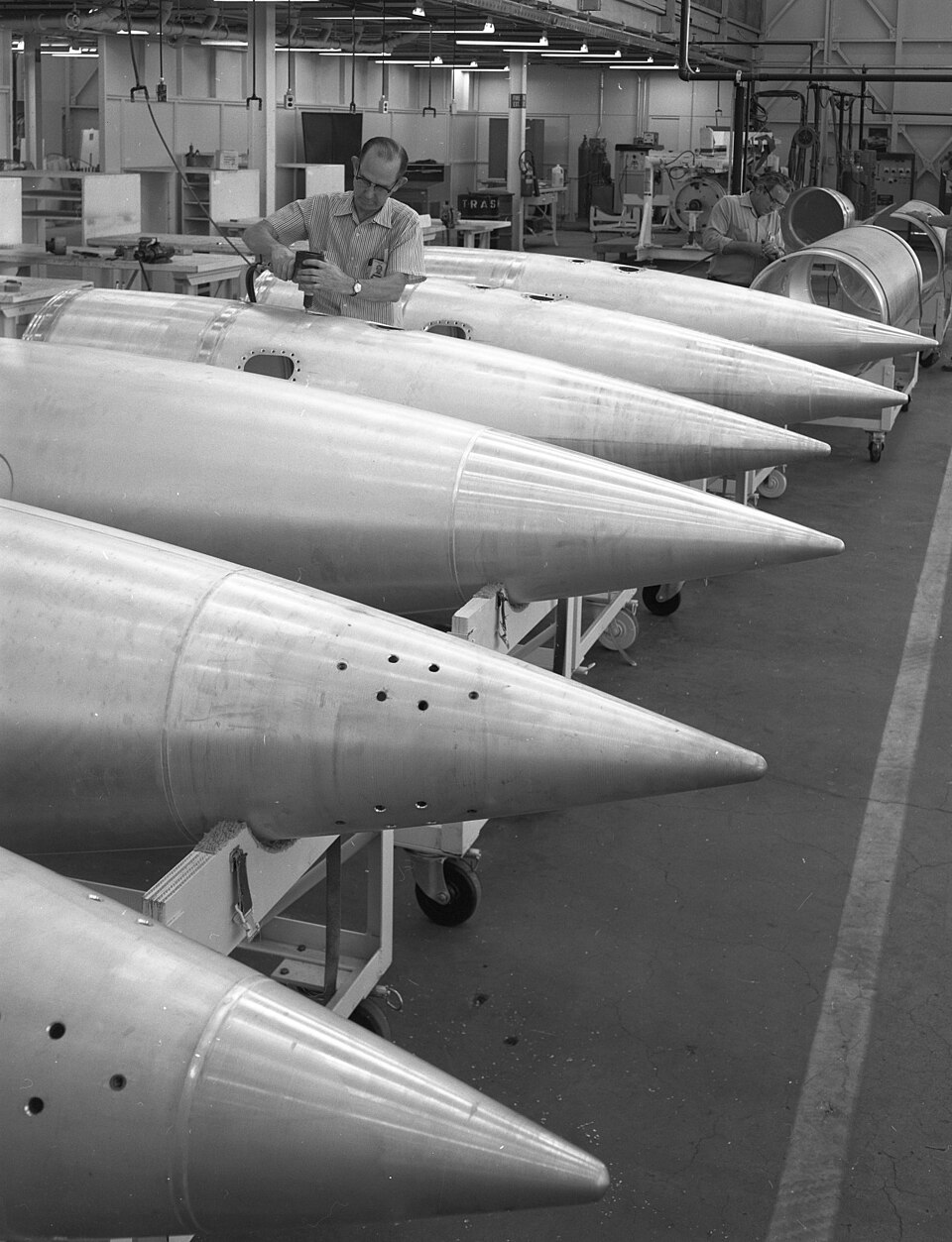 23 0071226 Convair Negative Image - General Dynamics F-111 production line - external fuel tank 05-20-1968 (54235045552.