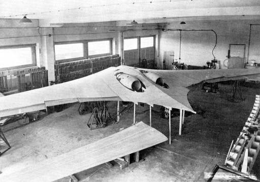 ufo - UFOS at close sight: the german Horten planes, Ho-9 pictures.