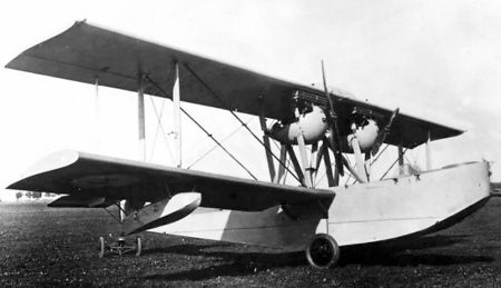 Lioré et Olivier LeO H-136.