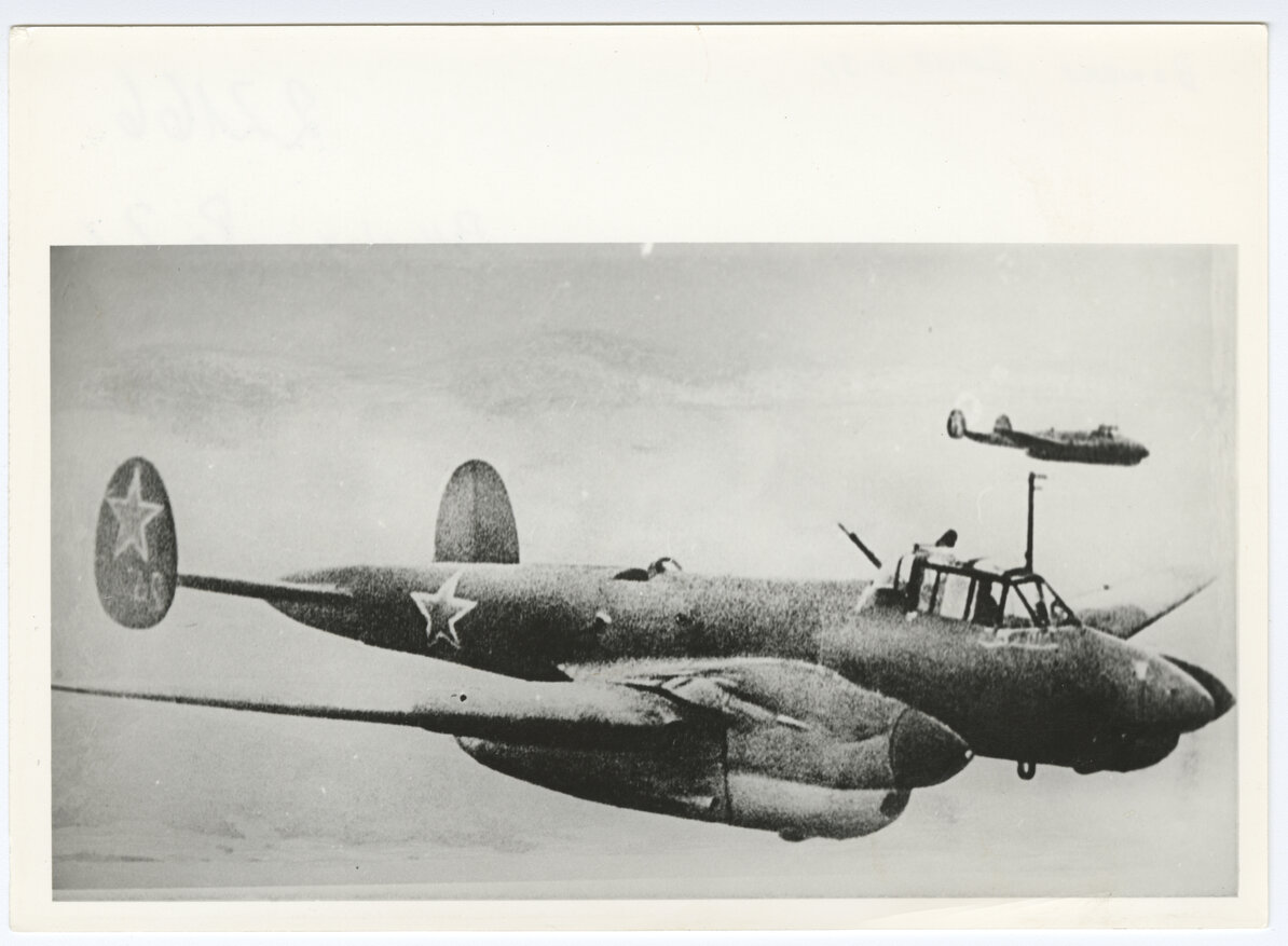 [Petlyakov Pe-2 aircraft in flight] | Museum of Flight Digital Collections.