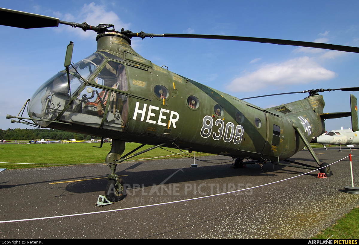 83 08 | Aviation photo of Piasecki H-21B Work Horse Germany - Army at.