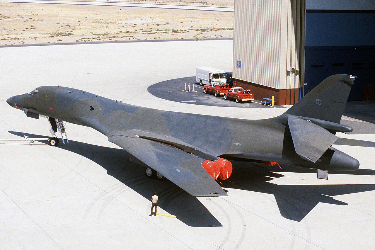 Rockwell International B-1B Lancer | This Day in Aviation.
