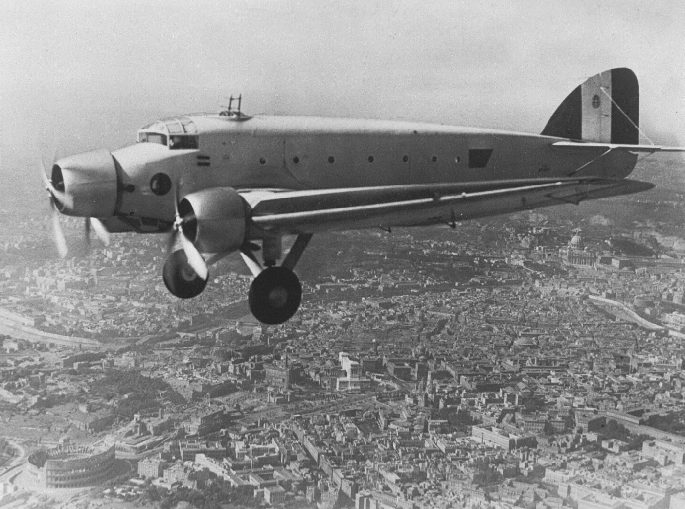 Italian Aircraft Of Wwii Savoia Marchetti Sm81 Pipistrello.