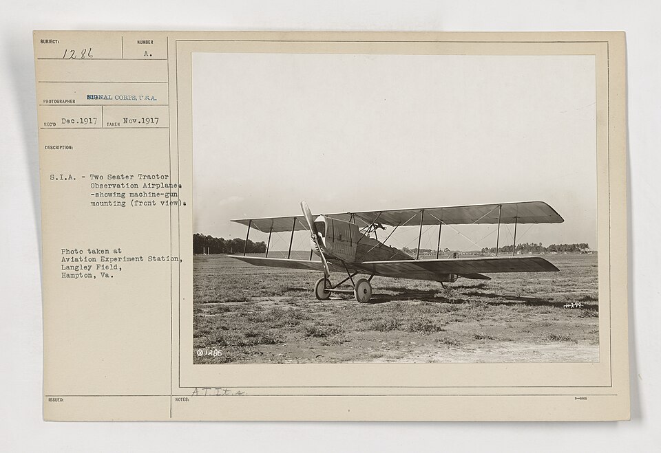 111-SC-1286 - SIA Airplane - Two seater tractor observation, showing machine gun mounting (front view) - Aviation Experiment Station, Langley Field, VA - NARA - 55163895