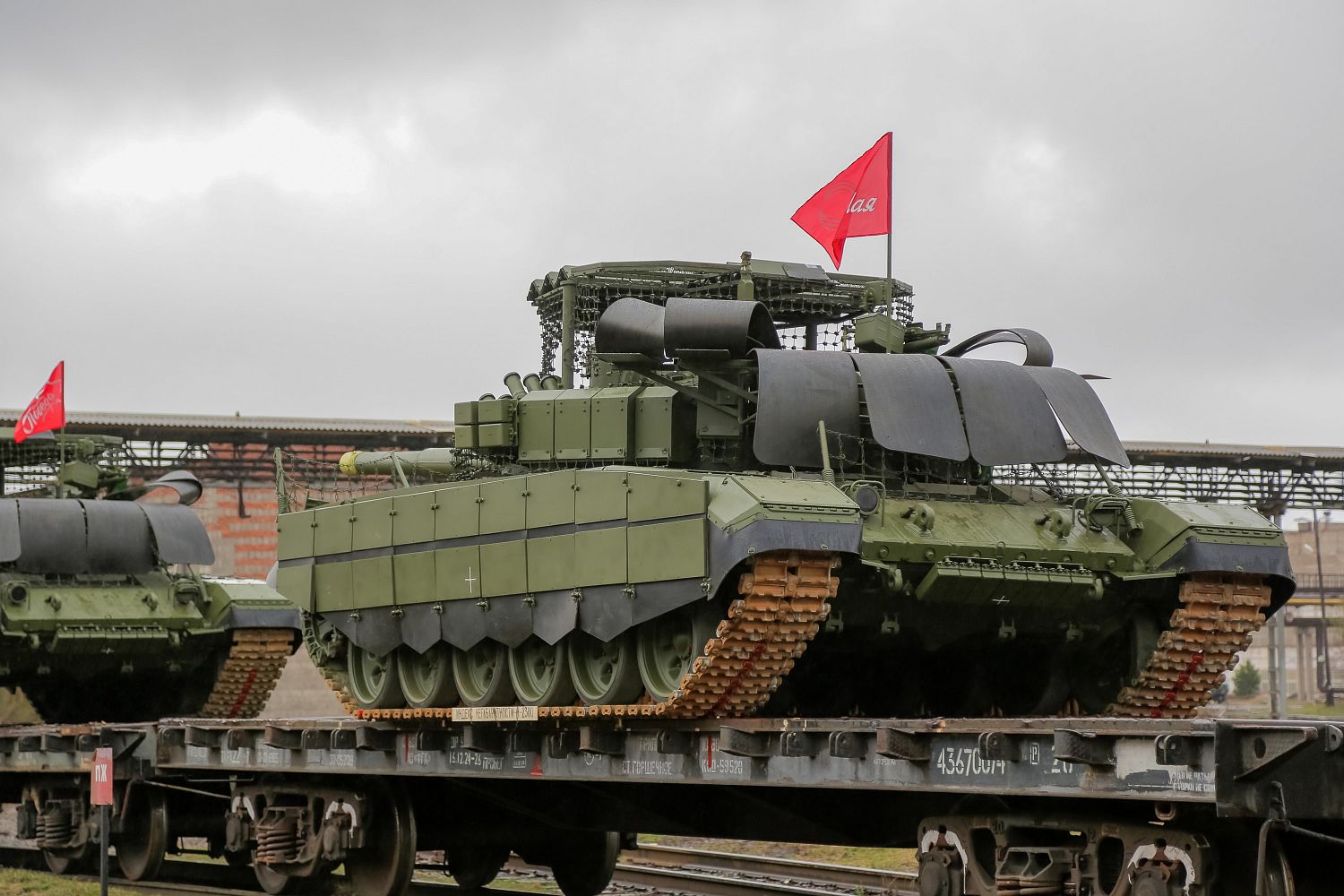 Rostec - Media - News - Uralvagonzavod Delivered the T-90M and T-72B3M.
