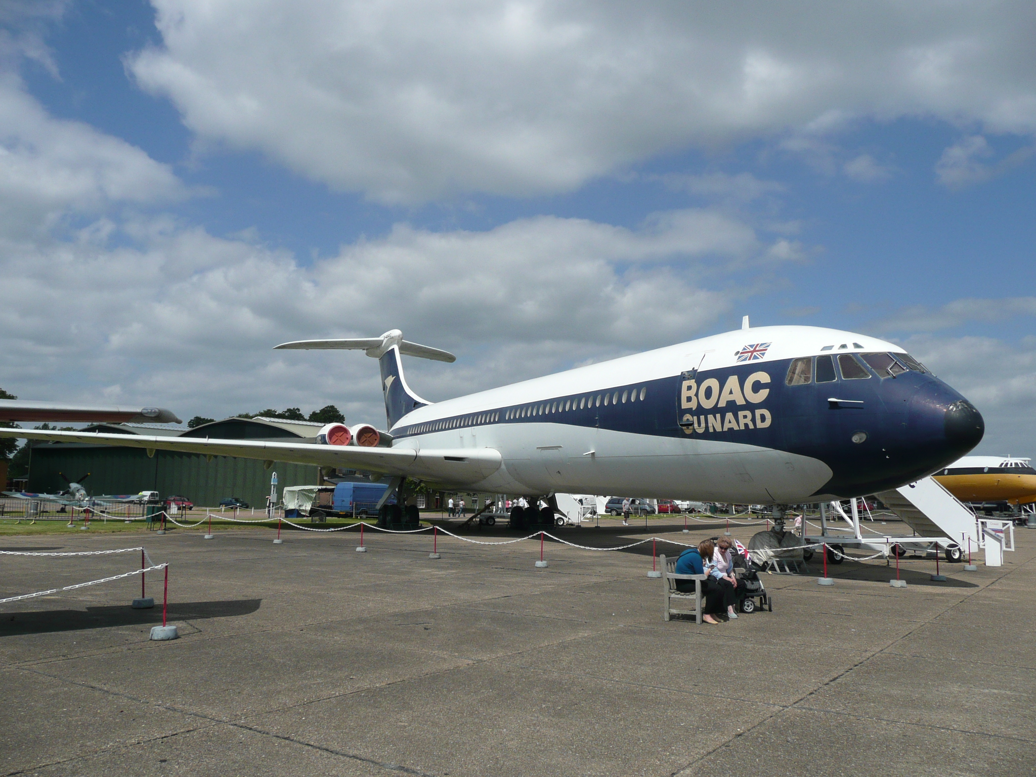 Vickers VC10 picture #06 - Barrie Aircraft Museum.