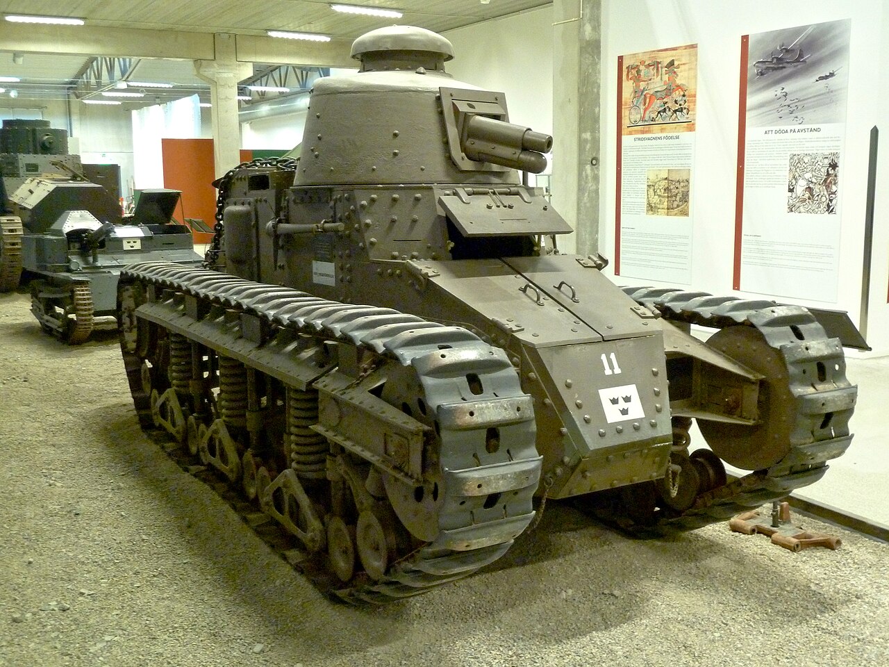 Renault NC (NC1 / NC2) military land vehicle image 1