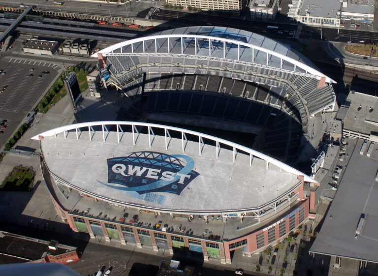 Qwest Field image 3