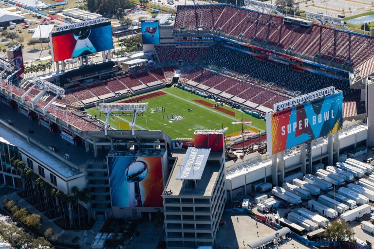 Raymond James Stadium image 3