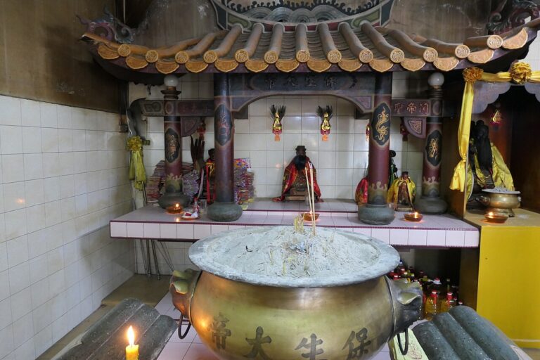 Shenist shrine in a Chinese temple setting