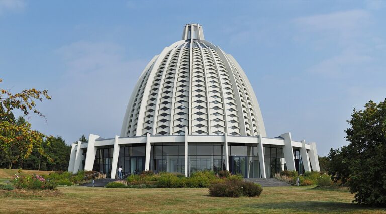 BahÃ¡'Ã­ House of Worship at Langenhain