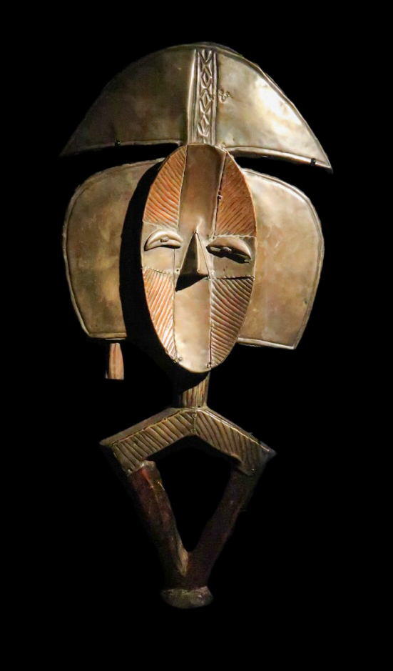 Kota guardian reliquary figure