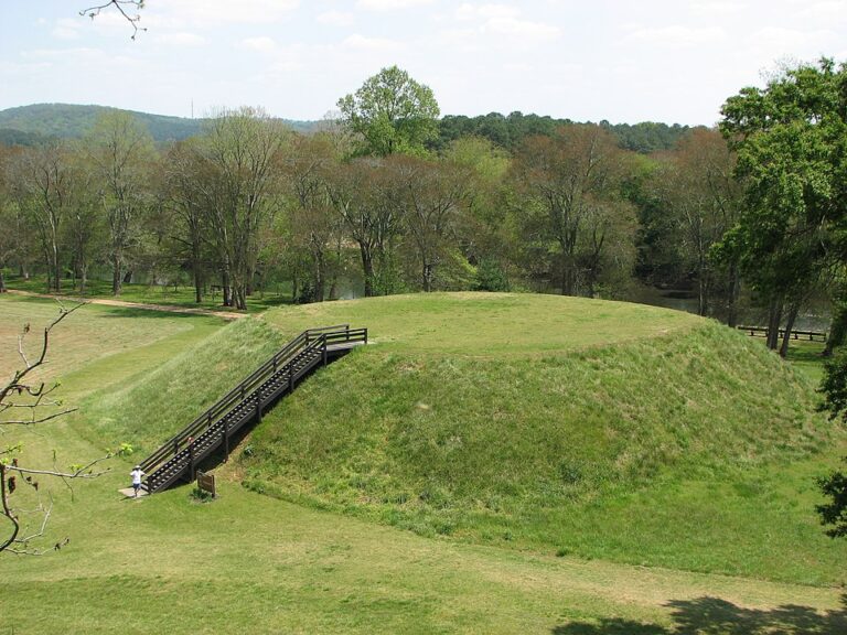 Etowah mound in Georgia