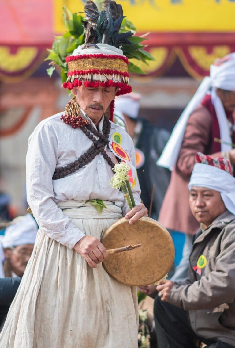 Rai mangpa in shamanic ritual