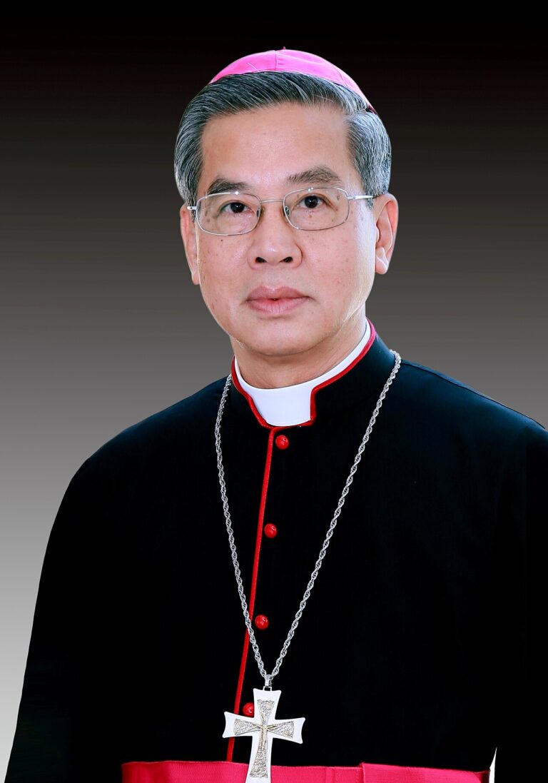 Archbishop Nguyen Nang