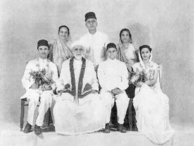 Parsi wedding portrait with Dastur M. N. Dhalla