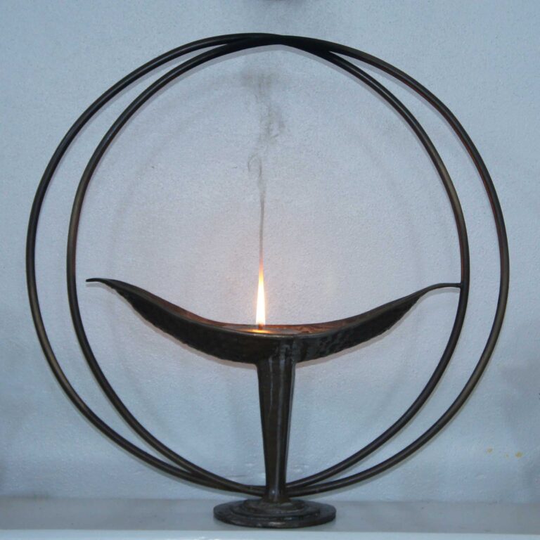 Lit flaming chalice
