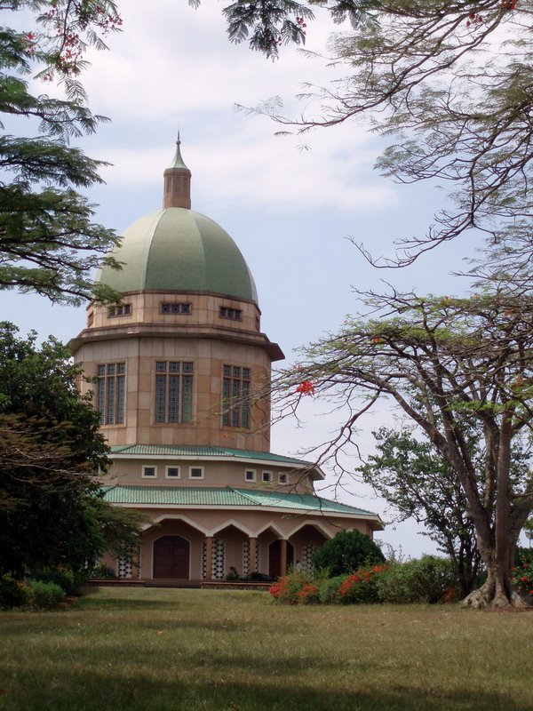 BahÃ¡'Ã­ House of Worship in Kampala