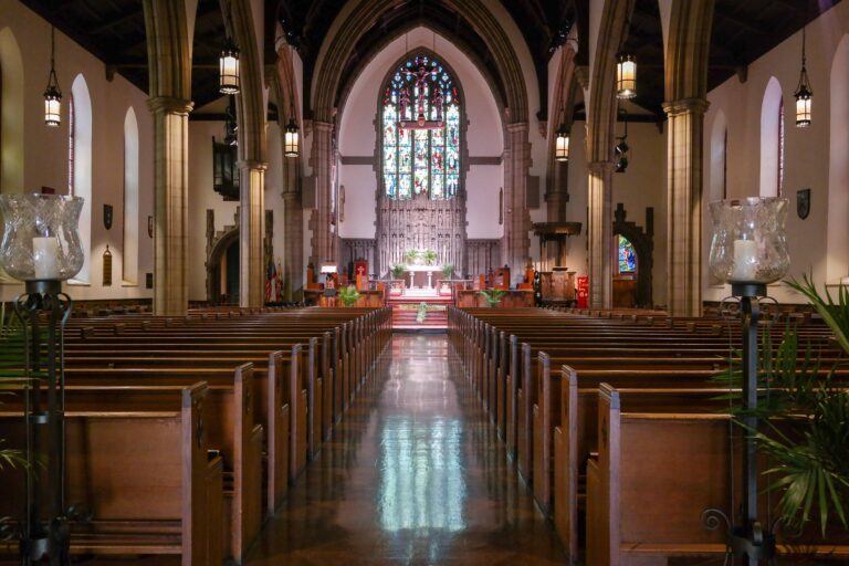 Nave of Emmanuel Episcopal Church