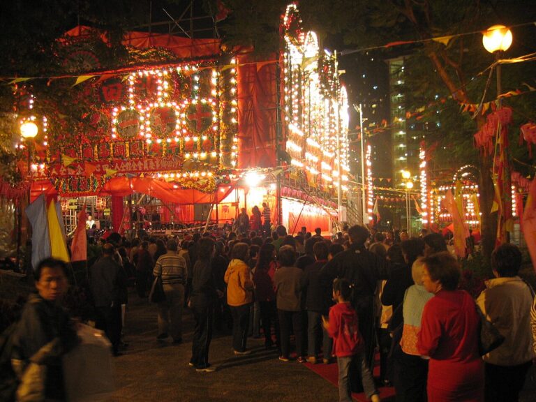 Da Jiu Festival scene in Tin Sam Village