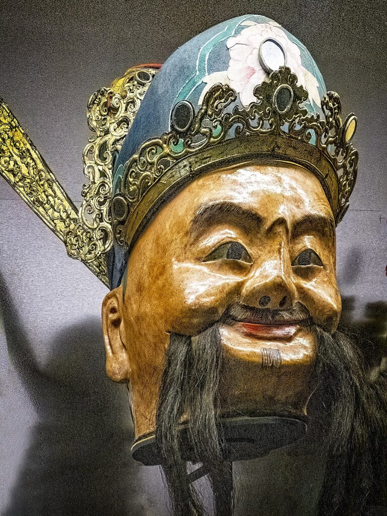 Papier-mache mask of the Taoist god of prosperity, Lu Xing