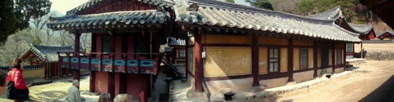 Confucian academy at Oksan