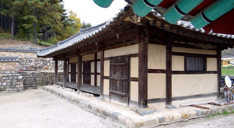 Chisan Seowon 13-12389