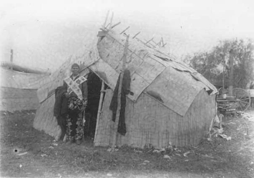 Midewiwin ceremonial lodge