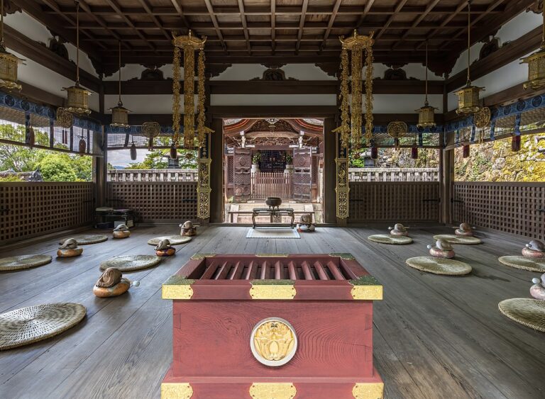 Interior view of the Buddhist temple Hounen Jonin Gobyo with red wooden chest and