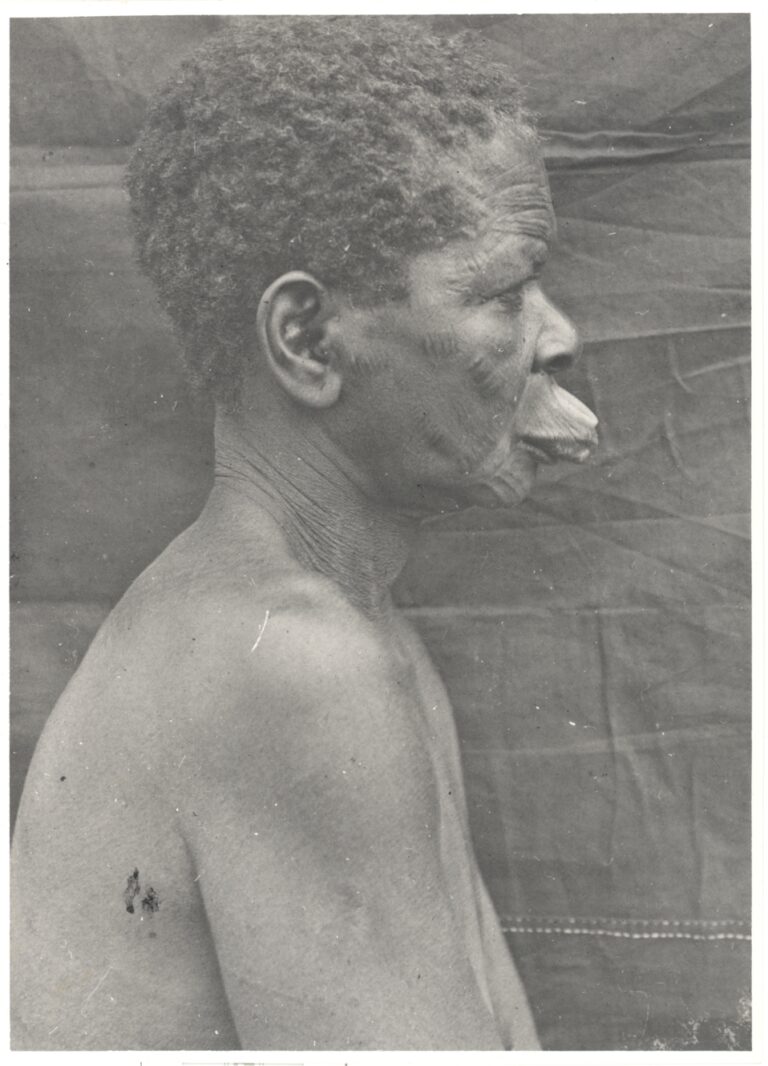 Profile of a Nyanja woman, Malawi