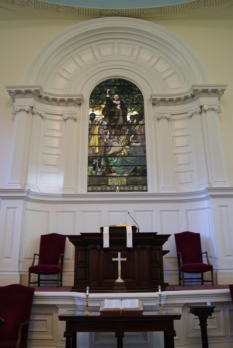 Altar and stained glass in Center Church on the Green