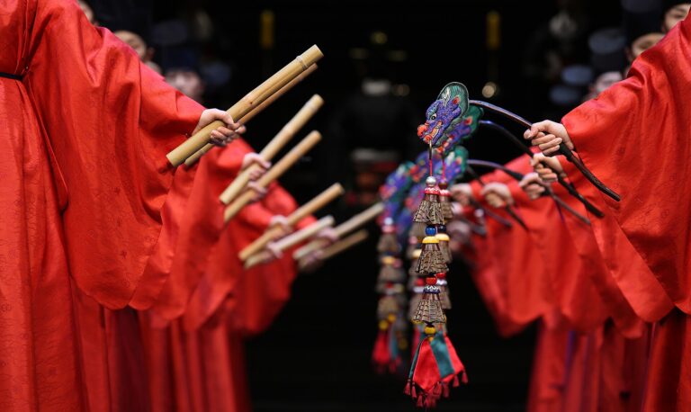 Performance of Jongmyo jeryeak