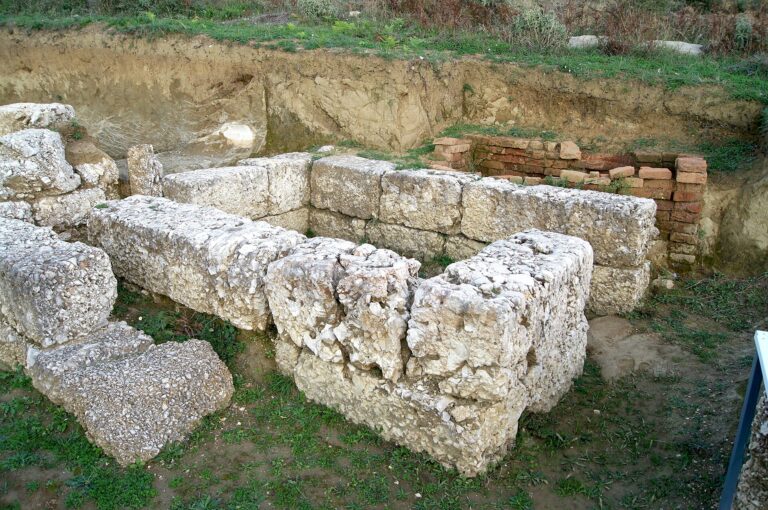 Tomb Amantia
