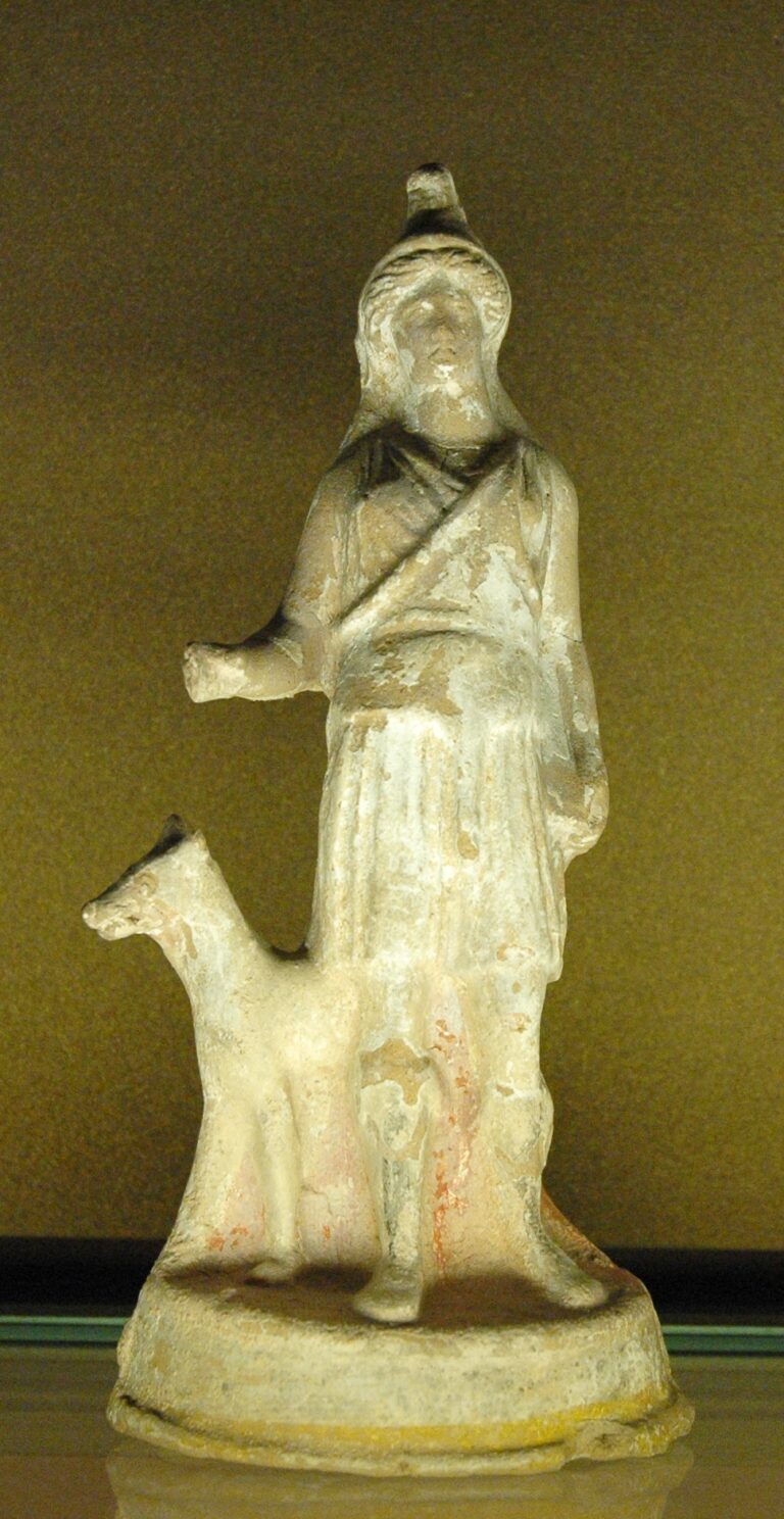 Artemis Bendis Louvre CA