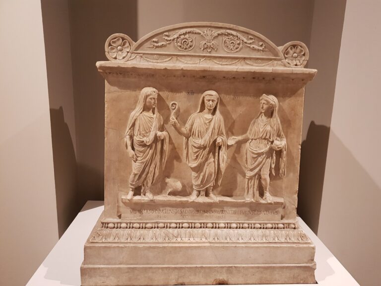 Altar of the Lares