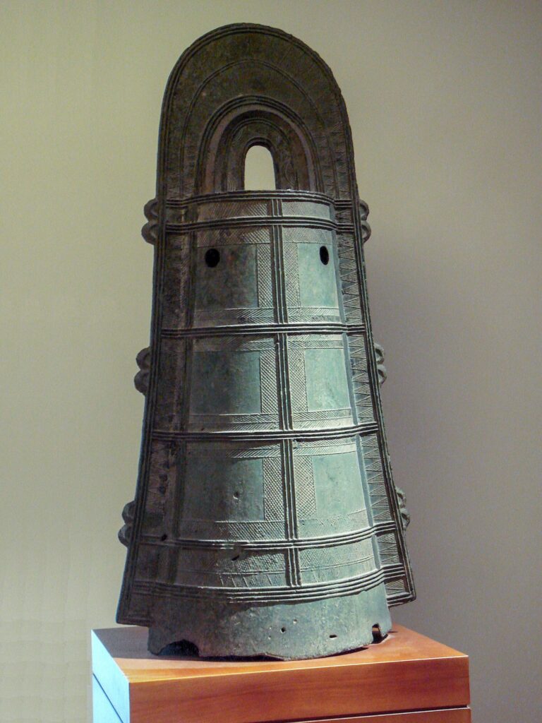 Dotaku Bronze Bell Late Yayoi 3 rd Century CE