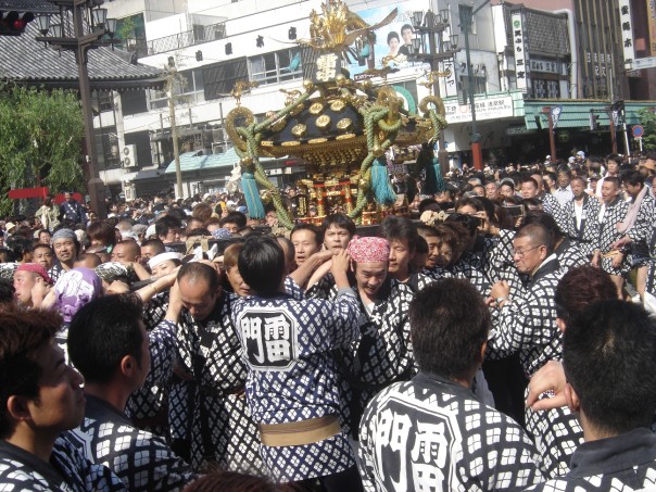 Mikoshi during Sanja Matsuri